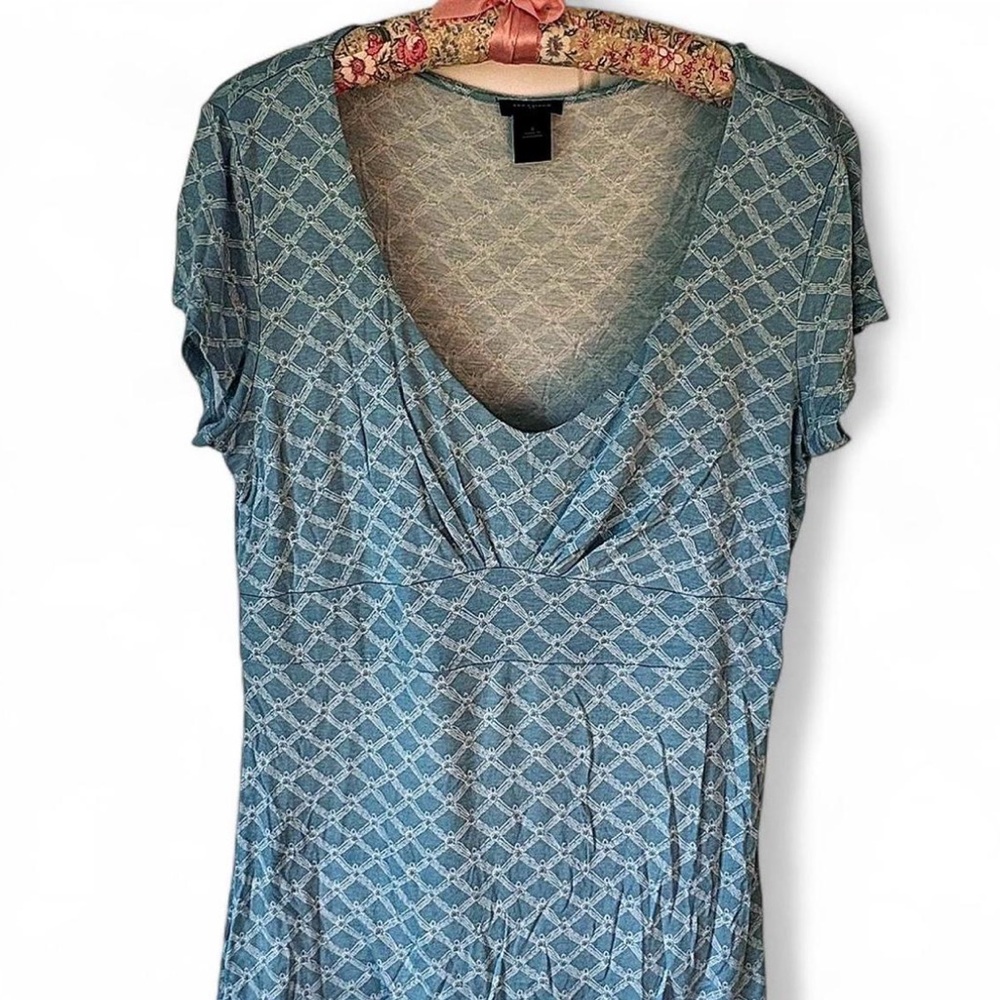 [ANN TAYLOR] Cute lightweight top